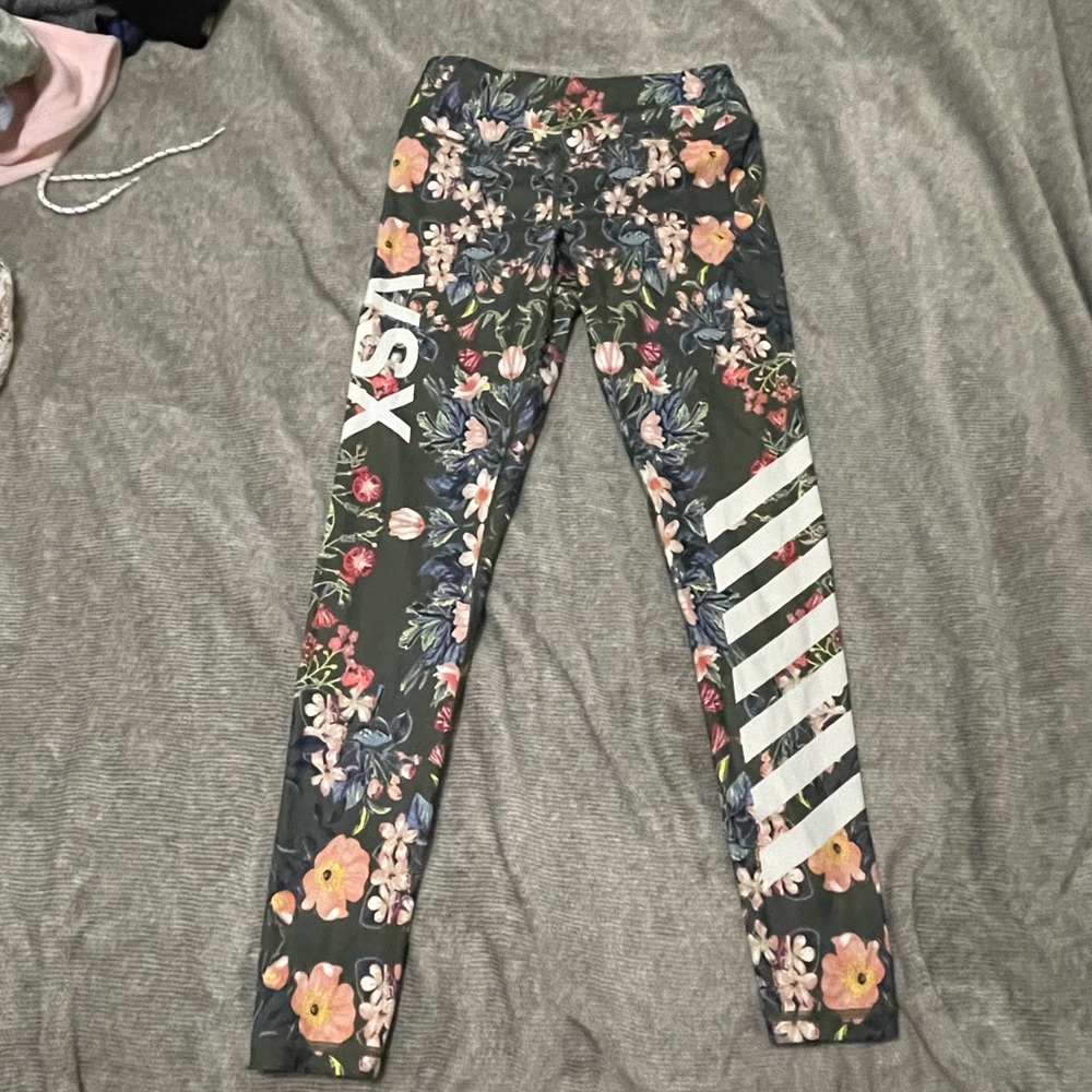Victoria’s Secret Sport Knockout Leggings